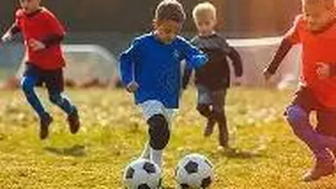 特朗普在“空军一号”与记者对话：急盼乌克兰尽快停火，否则将不悦